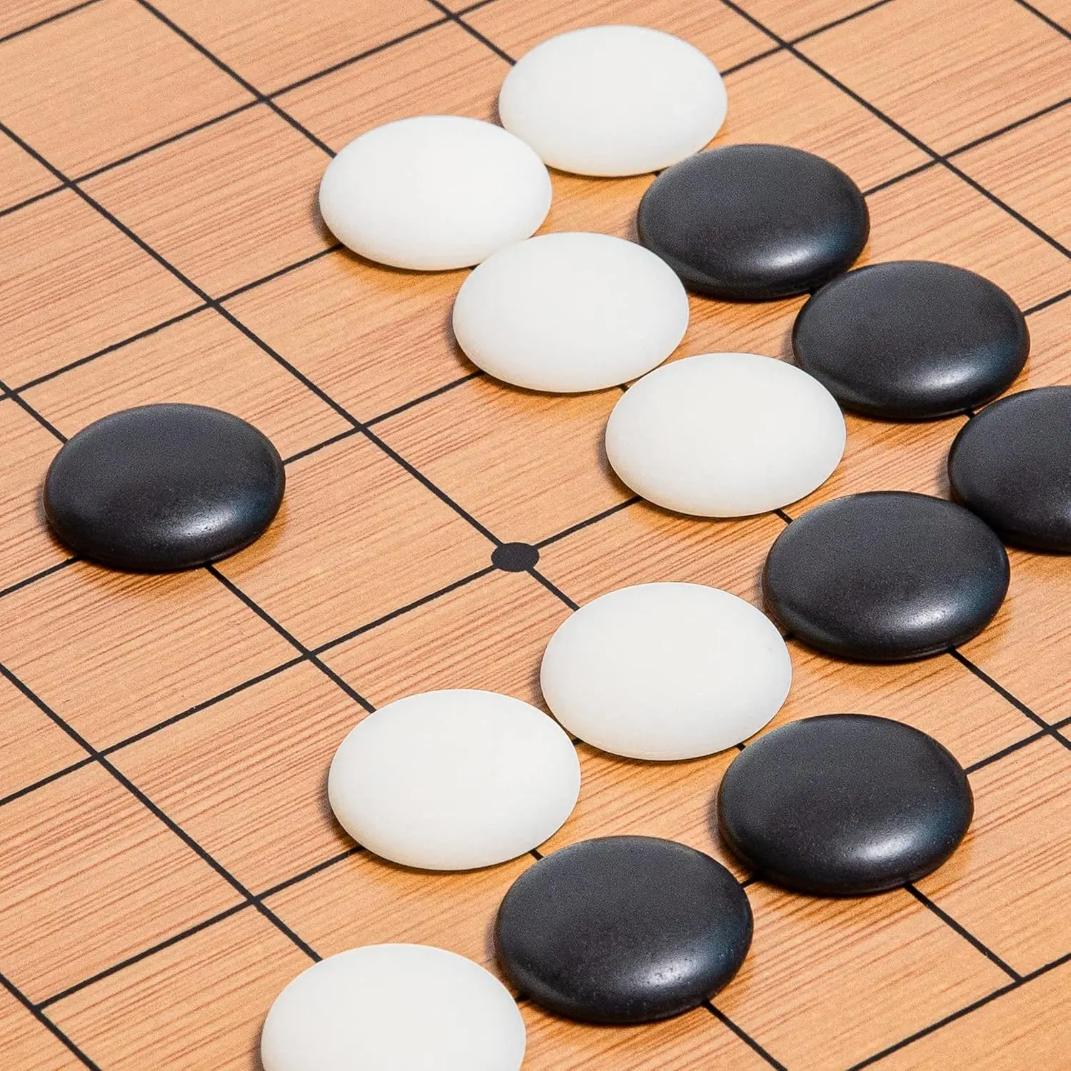 لوحة مجموعة ألعاب قابلة للطي مقاس 19 × 19 مع أوعية من الخيزران وقطع اليشم المقلدة.