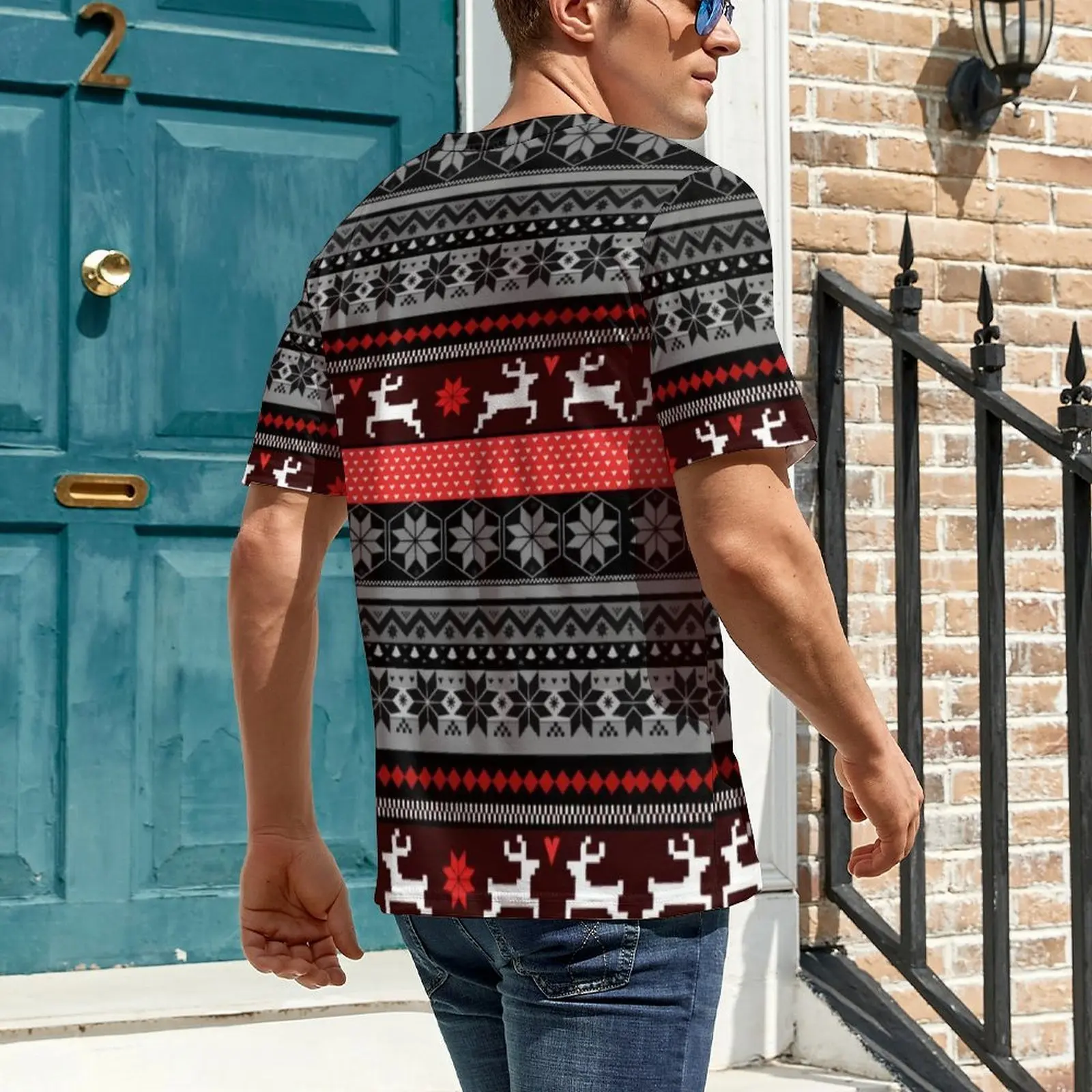 Nordic Animal T Shirt Male Red Fair Isle Custom O Neck T-Shirts Original Trending Tops Short-Sleeved Classic Oversized Tee Shirt