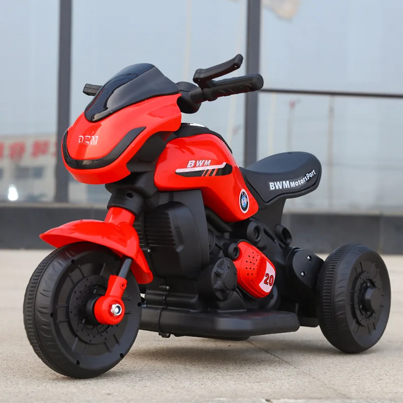 รถมอเตอร์ไซค์ไฟฟ้าสำหรับเด็ก ของเล่นขี่ได้ ดีไซน์สามล้อ พร้อมไฟ LED เบาะนั่งขนาดใหญ่ แบตเตอรี่แบบชาร์จได้ ขับขี่สบาย