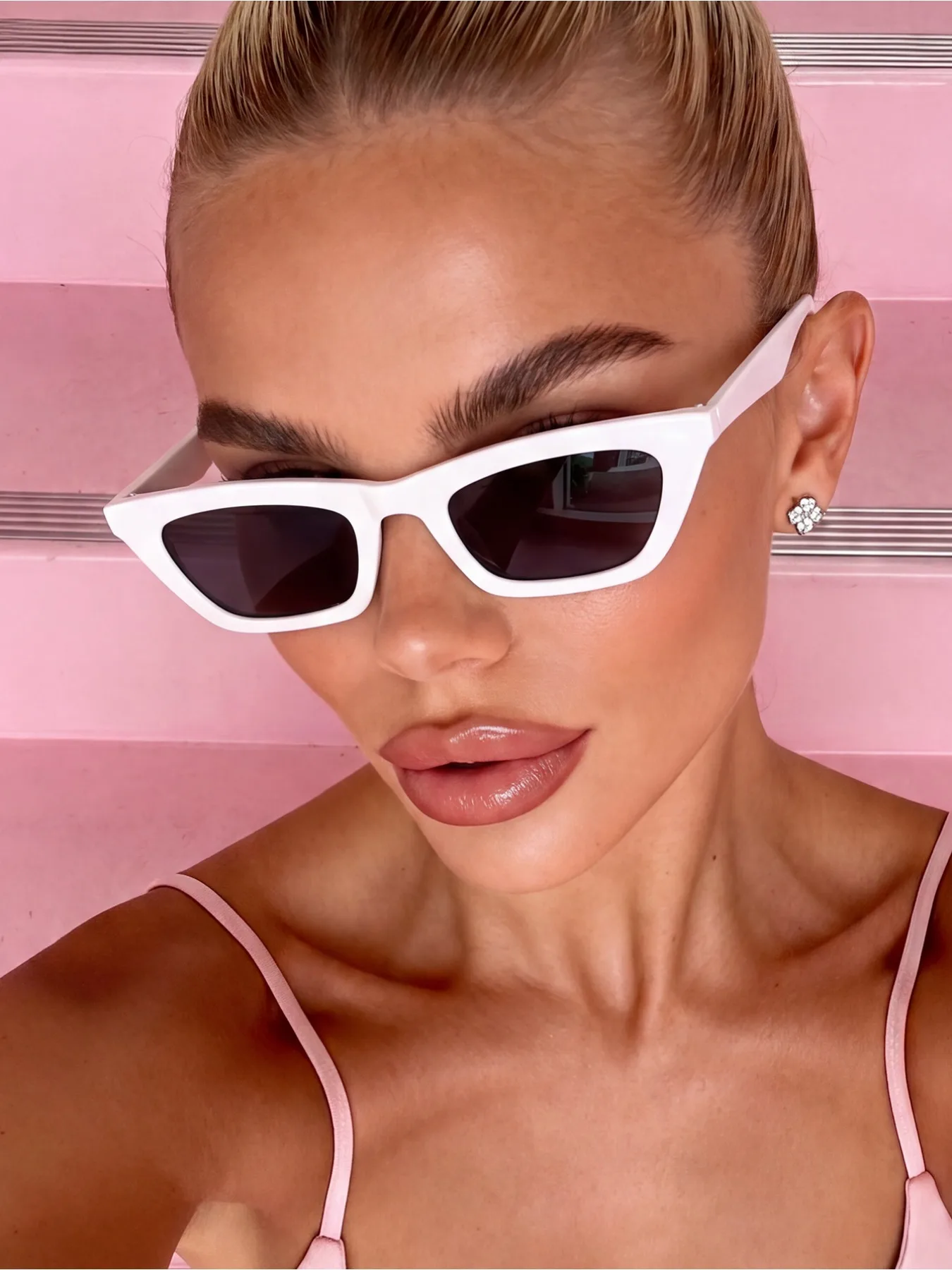 1 Pair Unisex Small Geometric Frame Minimalist Glasses for Travel, Music Festivals and Street Photography