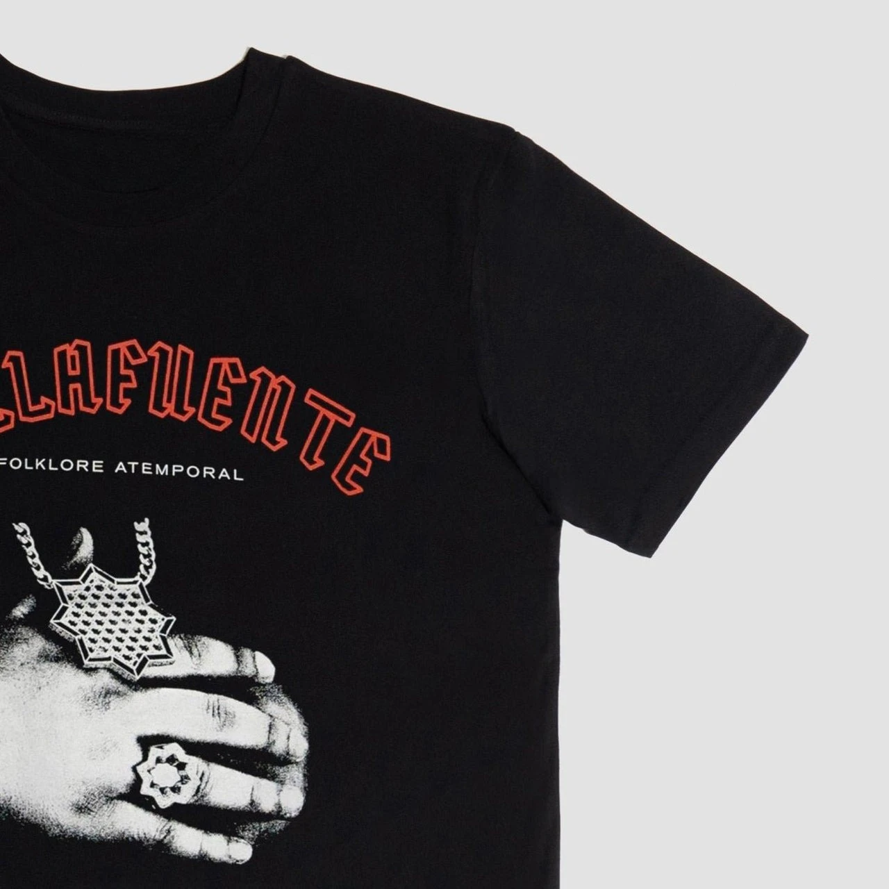 Dellafuente Graphic T-shirt Streetwear Men Women Oversized Y2k Tee Casual Comfort Cotton Loose Female Male Clothing Hip Hop Tees