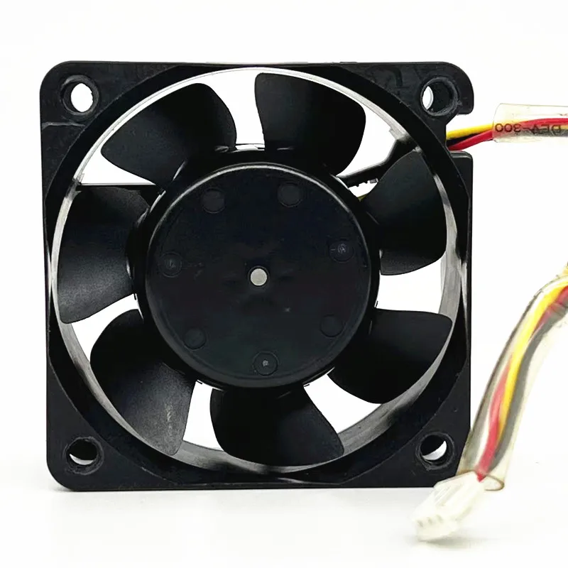 Nidec B34605-33 TA225DC DC 12V 0.58A 60x60x25mm 3-Wire Server Cooling Fan