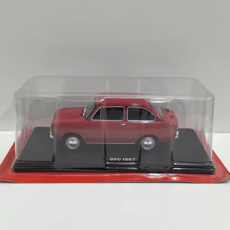 

Модель автомобиля IXO 1/24, 850 1967, из сплава, статическая коллекционная модель, украшение, праздничный подарок, игрушка, сувенир
