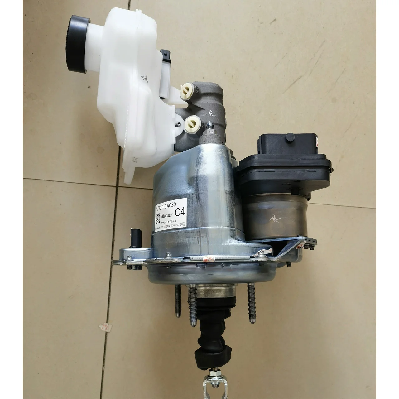 Suitable for Antilock Braking System ABS Pump OEM 47210-0A030 for New Energy Toyotas Frontlande/RAV 4/Corolla Cross