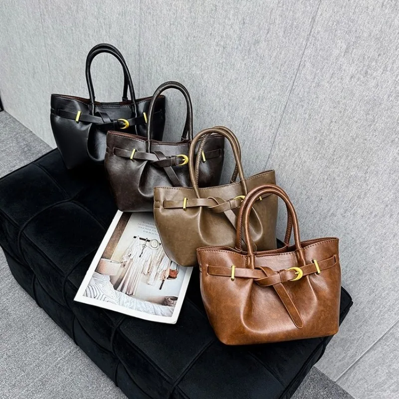 

Женская вместительная сумка через плечо класса люкс, плиссированная, стильная, с высококлассным дизайном, 3 способа ношения (в руке/через плечо/на плече)