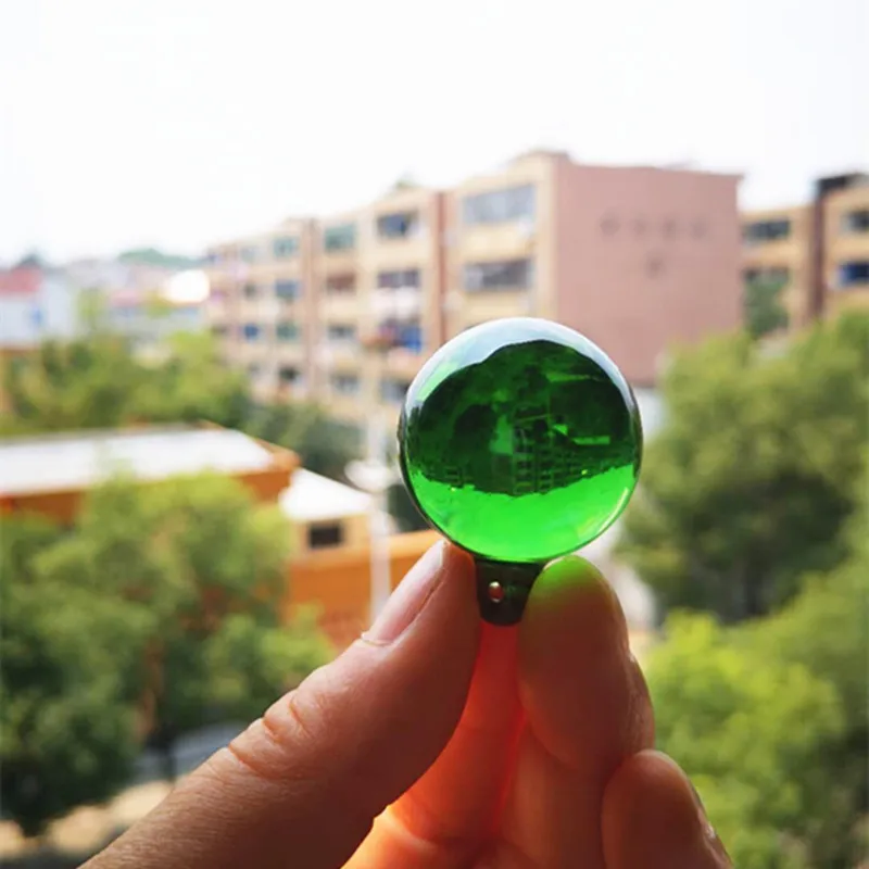 New Arrived 30mm Green Smooth Glass Ball Nice Crystal Feng Shui Spheres Birthday Party Outdoor Christmas Tree Hanging Decoration