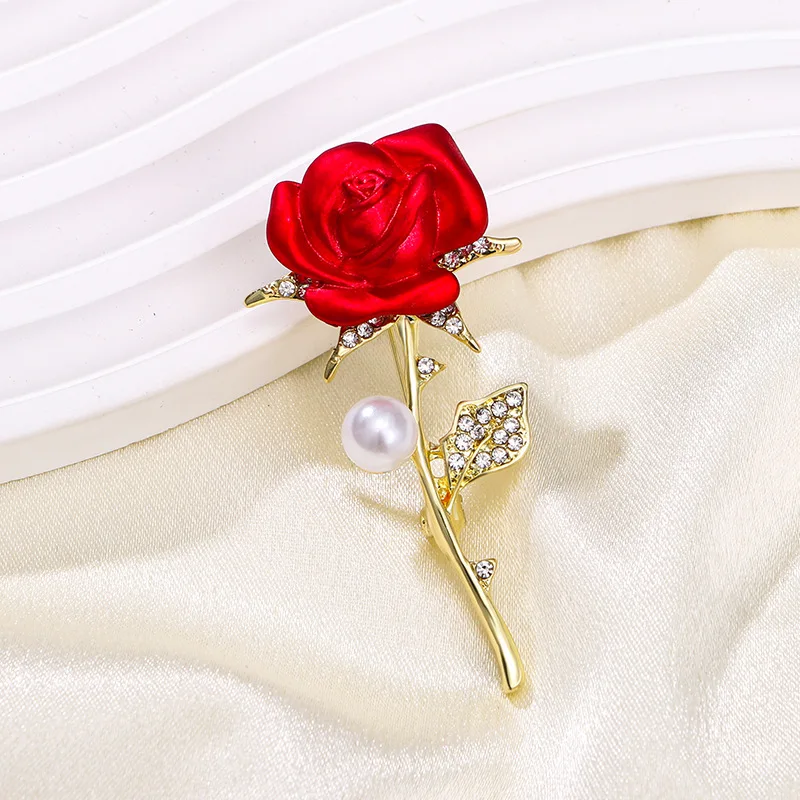 European and American Diamond Studded Rose Brooch Simple and Elegant Temperament Flower Fashionable Design Clothing Accessories