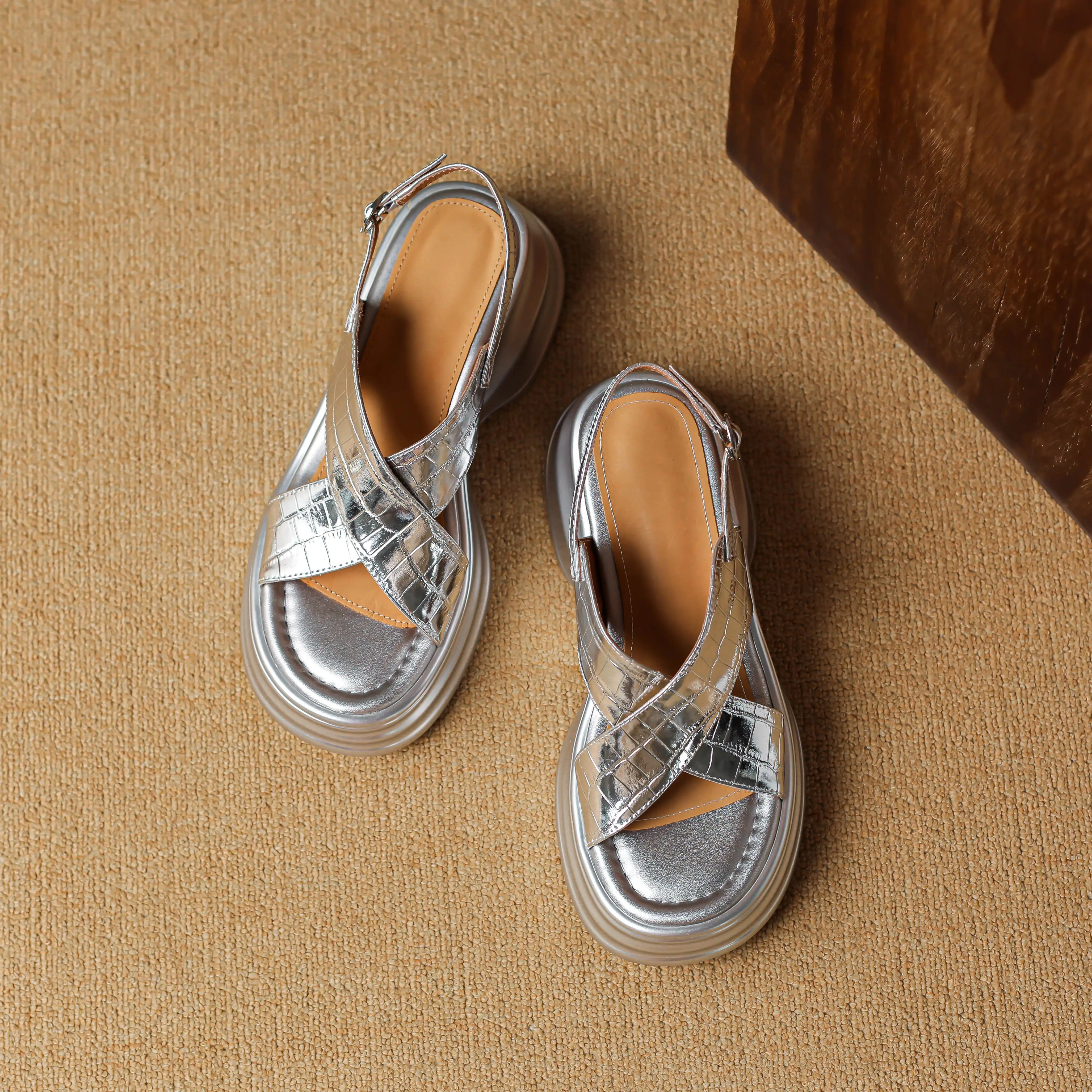 Krazing Pot Cow Leather Buckle Strap Summer Shoes High Heels Classics Office Lady Runway Modern Casual Platform Women Sandals