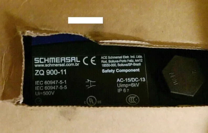

New SCHMERSAL ZQ 900-11 101184327 security switch