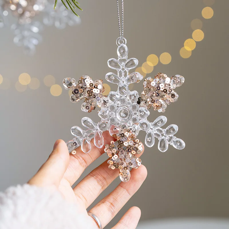 

Christmas 2025 New Decor Sequined Snowflake Pendants Xmas Ornaments Christmas Tree Sequins Acrylic Snowflake Hanging Ornaments