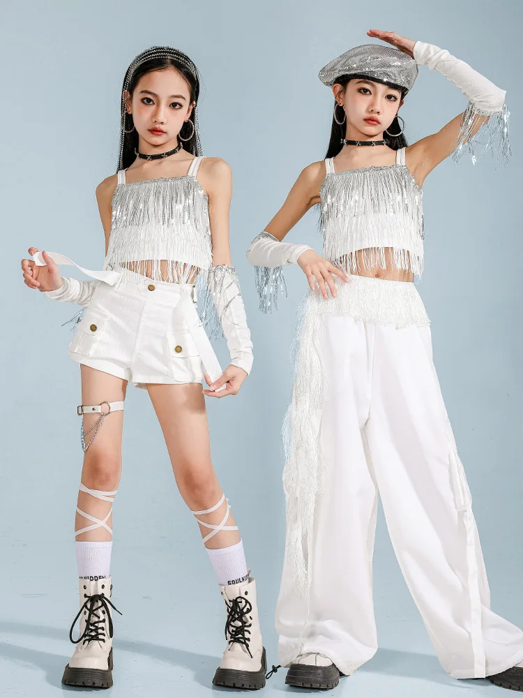 Mädchen Street Dance Kleidung Set Weiße Ernte Weste mit Silber Quaste Weiß Kurz/Hose Jazz Dance Kostüm Kpop Hip Hop Bühne Outfits