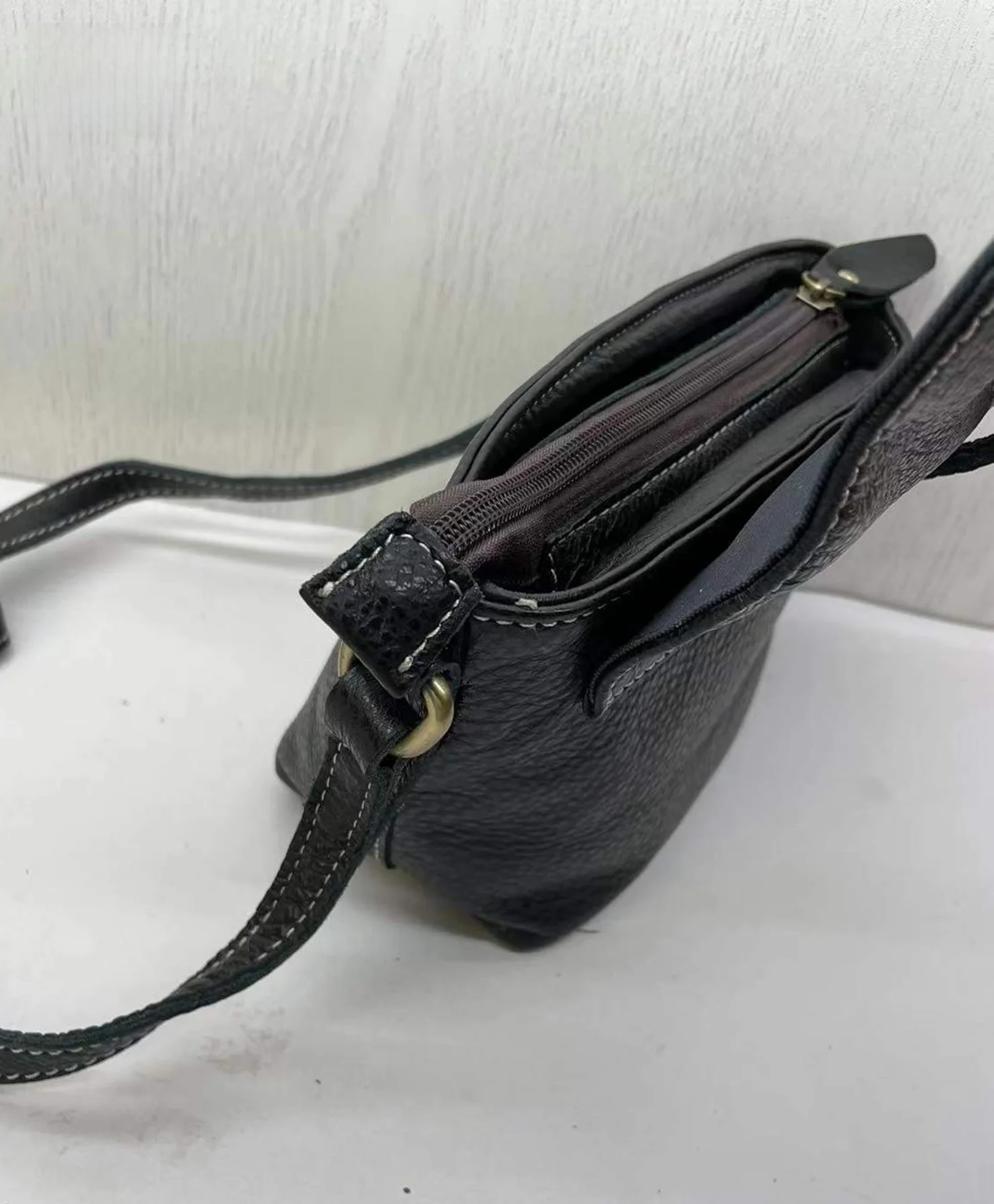 faionable-sac-a-bandouliere-en-cuir-de-vachette-a-une-epaule-sac-artistique-pour-femme-aituo-qq936-2024-nouveau-modele-ele-femmes