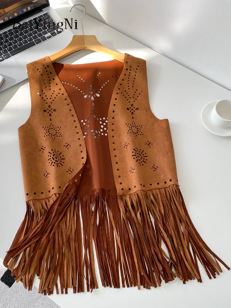 

Beiyingni Autumn Winter Khaki Tank Tops Women Hollow Out Vacation High Street Female Vest Design Retro Leisure Sleeveless Top