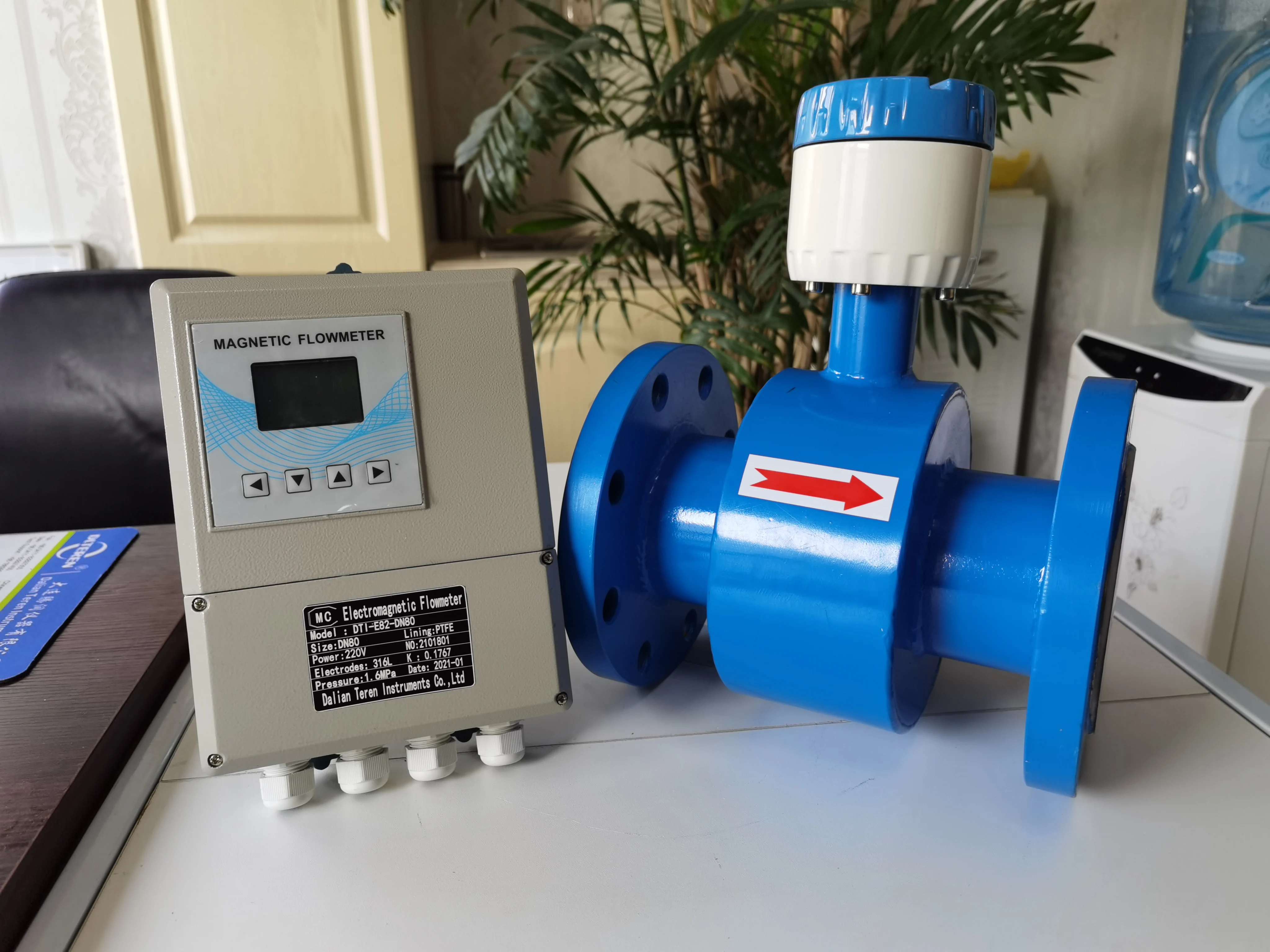 Electronic Water Meter 2/3/4/5/6/8Inches Digital Remote Flow Meter High Pressure Electromagnetic Flow Meter
