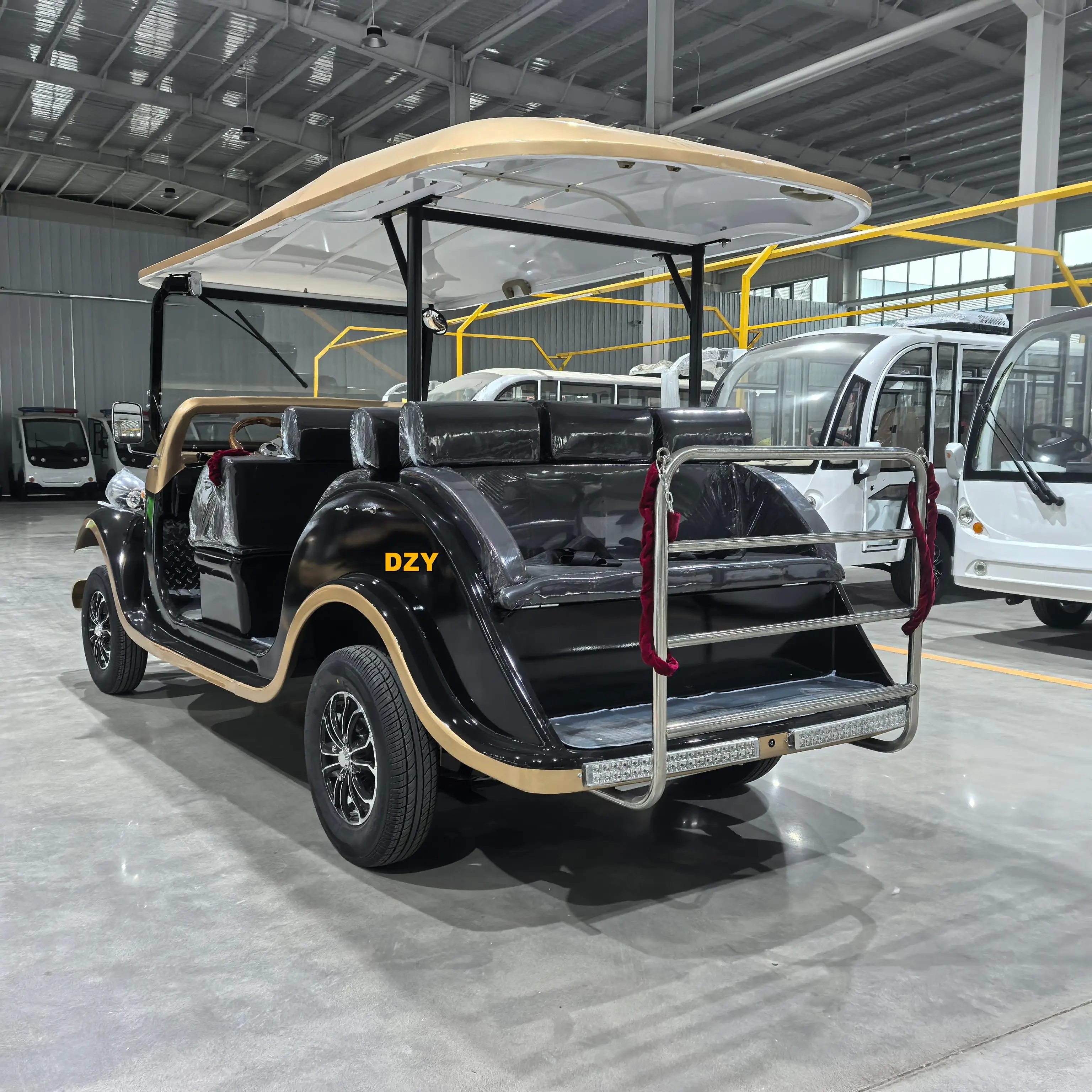 Chinese Manufacturer Price Electric Vintage Classic Car 8 Seats Newest Popular Chinese Electric Classic Car Electric Vehicle for