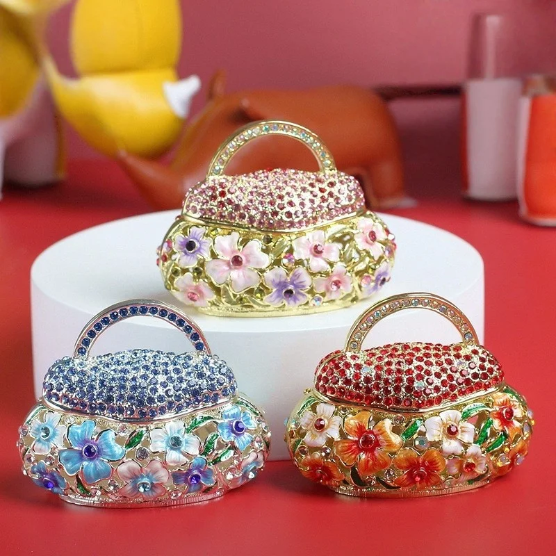 

New Chinese style creative home decoration metal flower basket bag ornament Valentine's Day gift home light luxury ornament