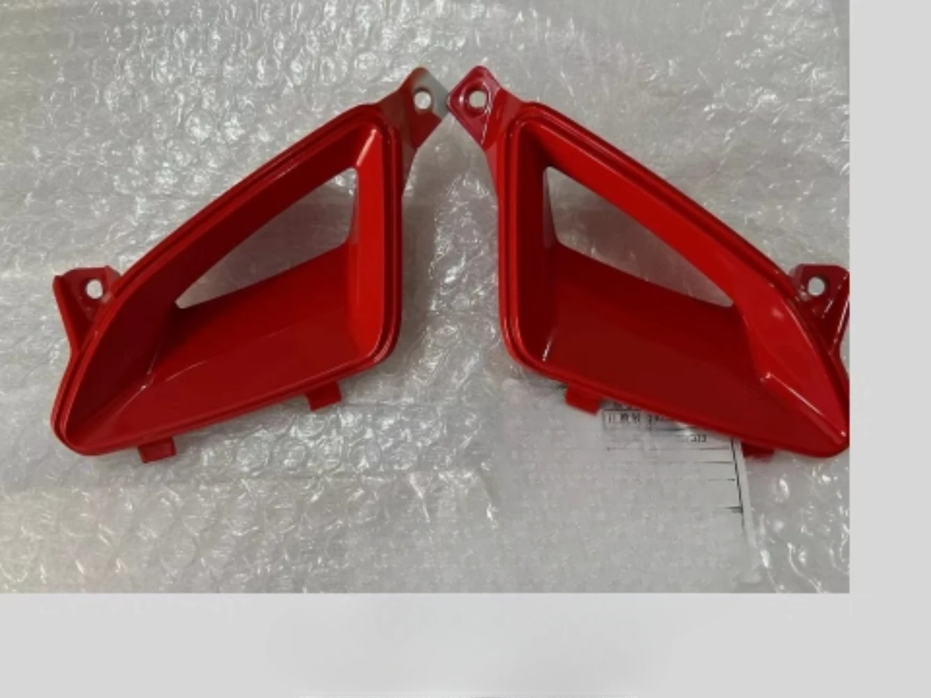 

For for Peugeot Speedfight QP150T-G SF4 Front Ventilation Window 1pcs