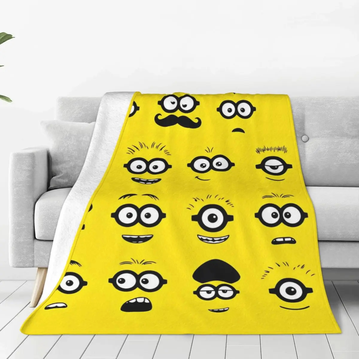 Cute Minions Cartoon Super Warm Blanket Yellow Big Eyes Picnic Plush Throw Blanket Fashion Chair Flannel Bedspread Bed Cover