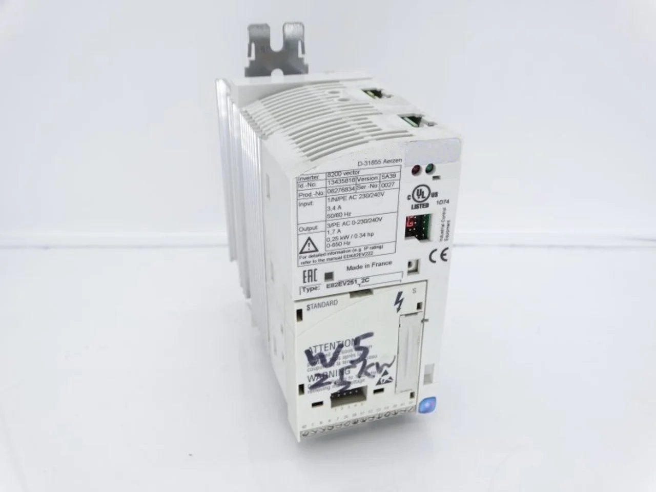 

100% Original New E82ZAFCC100 E82DV222K4C928 E82EV251_2C Inverter 1 Year Warranty Fast Shipping