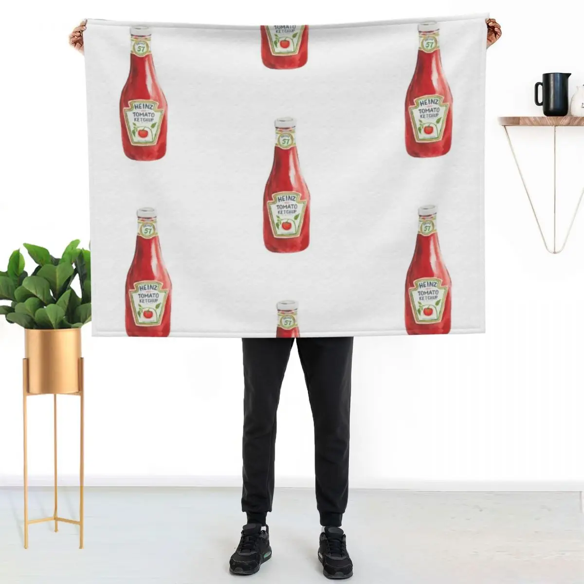 Classic ketchup bottle watercolor Throw Blanket Hairy Multi-Purpose Luxury Throw Bed Vintage Luxury Designer Blankets