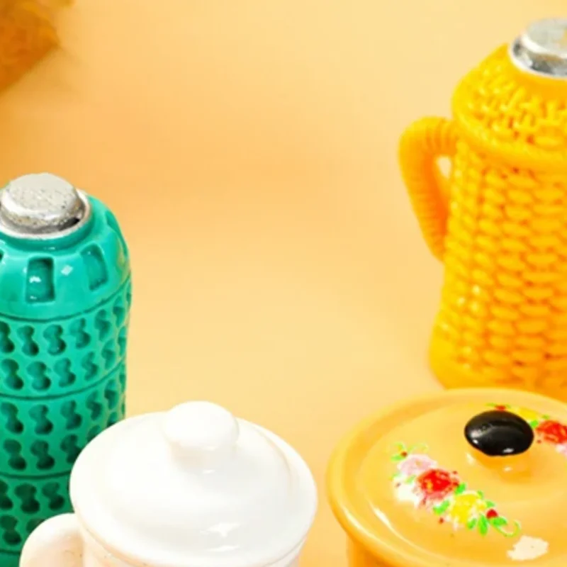 Mini juego de hervidor de carbón y tanque de gasolina, artículos de decoración de muebles de cocina para casa de muñecas a escala 1/12