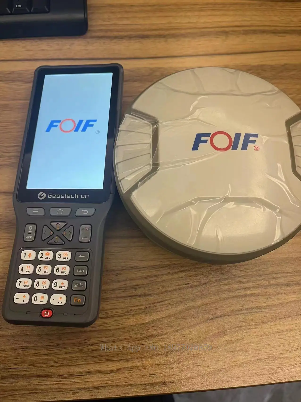 A90 Handheld Gps Price Hot Sale Gnss Receiver RTK With 1408 Channels