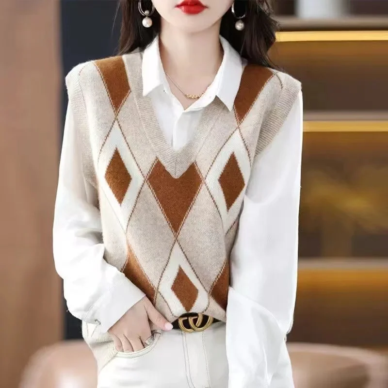 

plus Size Knitted Diamond Pattern Vest Women's Loose Svel Sweater Vest Overhead Autumn Winter Faion plus Size Clothing