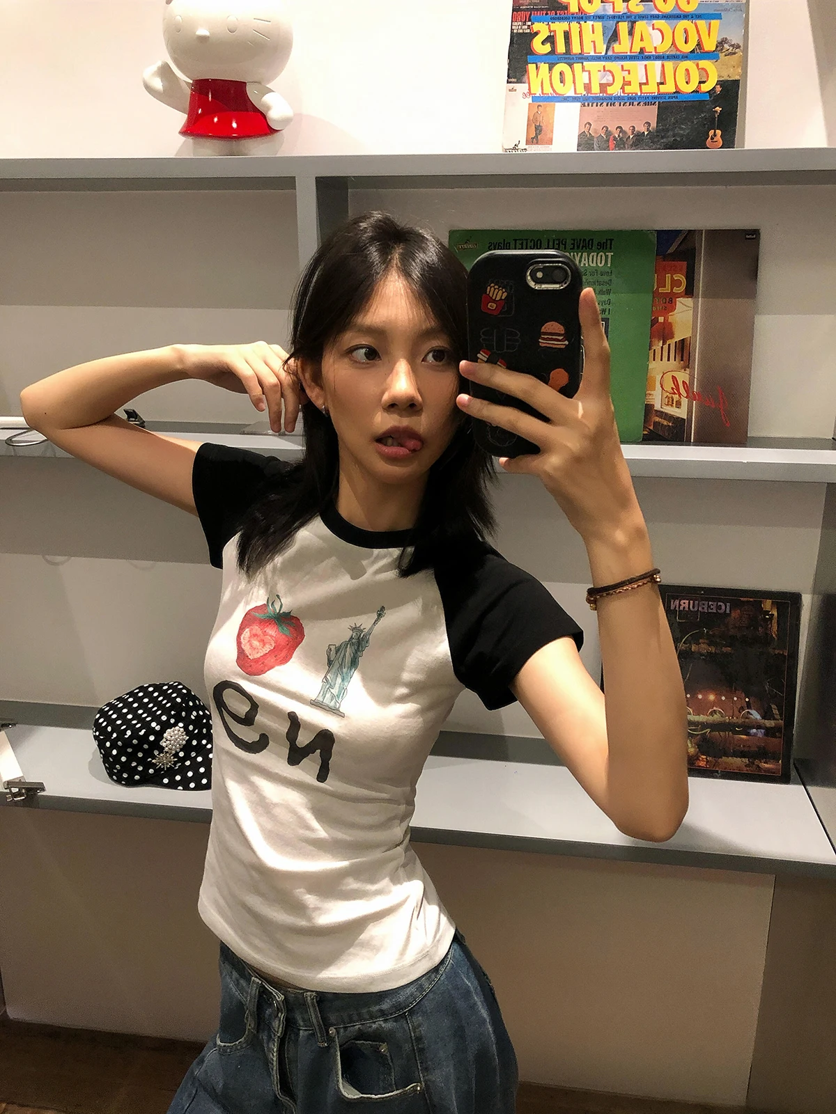 Sakura Millennial Style Hot Girl Hand-Painted Strawberry Short Sleeve round Neck T-Shirt Slimming Casual Cotton Blend Top