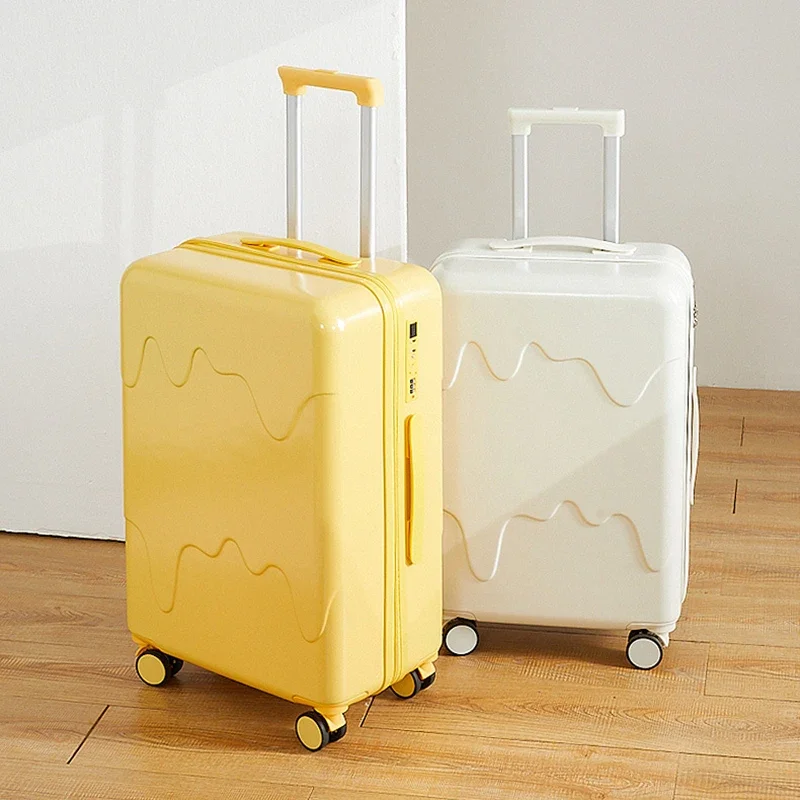 Wholesale Of Luggage Female Cardan Wheel Password Cup Holder USB Charging Port Boarding Trolley Travel Suitcase Package Trunk