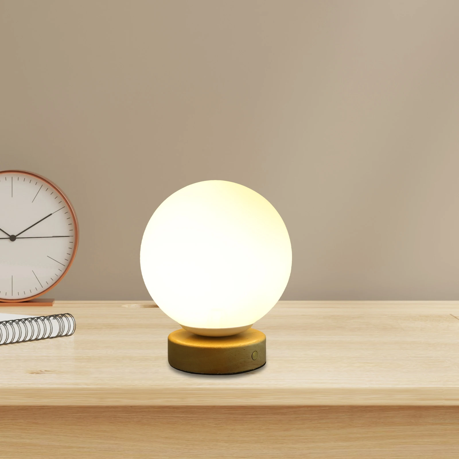 LED اللمس ليلة ضوء الكرة شكل دافئ اللون أباجورة ديكور الغرفة الحديثة USB شحن الزجاج غرفة نوم مقهى الجدول مصباح