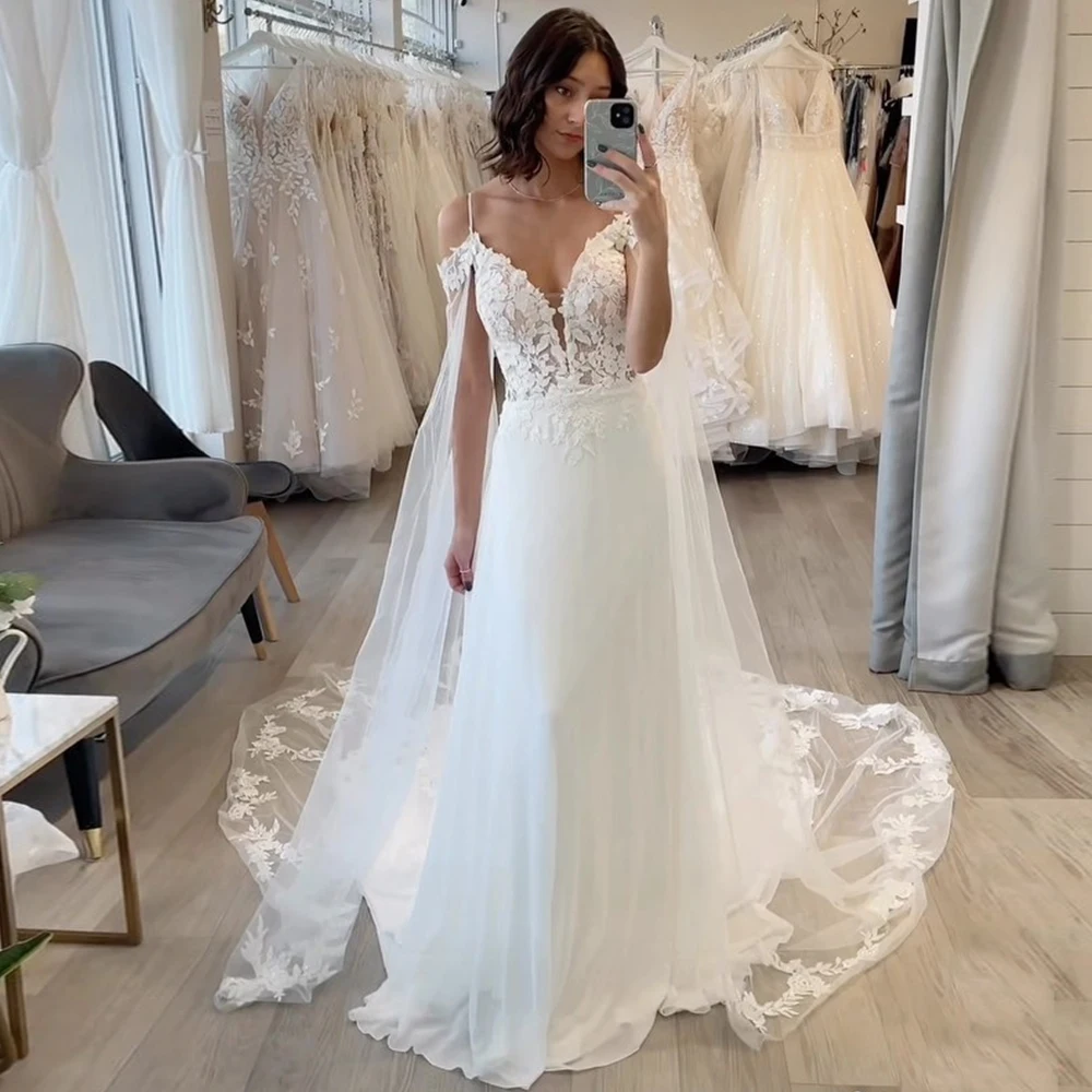 

Gorgeous Wedding Dresses 2025 Women V-Neck Spaghetti Straps Long Bride Dress With Cape Lace Applique A-Line Elegant Party Gowns