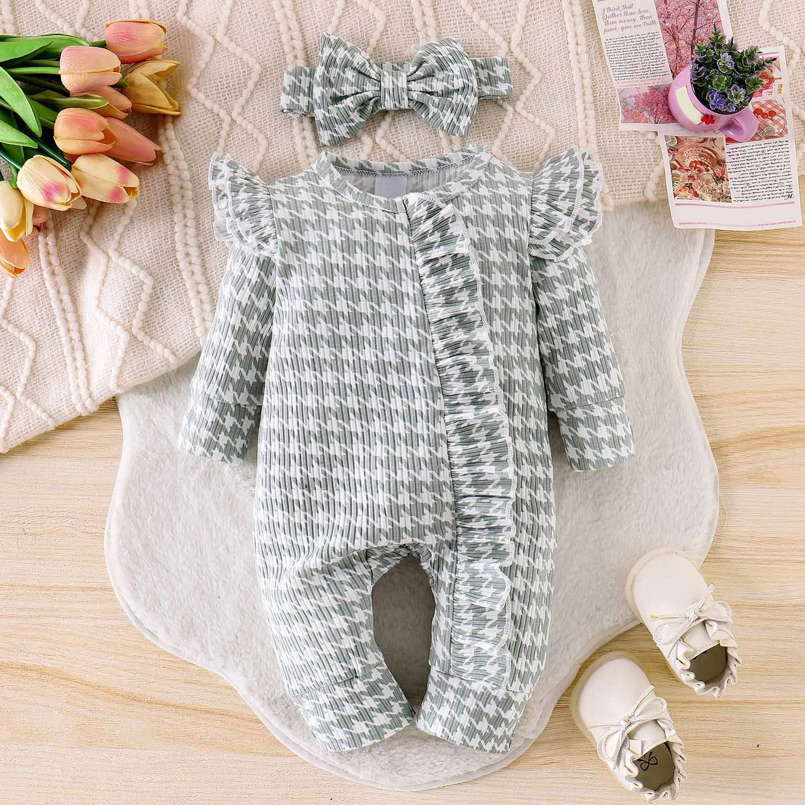 

2025 Baby Western Outfit Girl Long Sleeve Floral Houndstooth Printed Romper With Ruffled Hem Infant Fall Set With Bow Decor