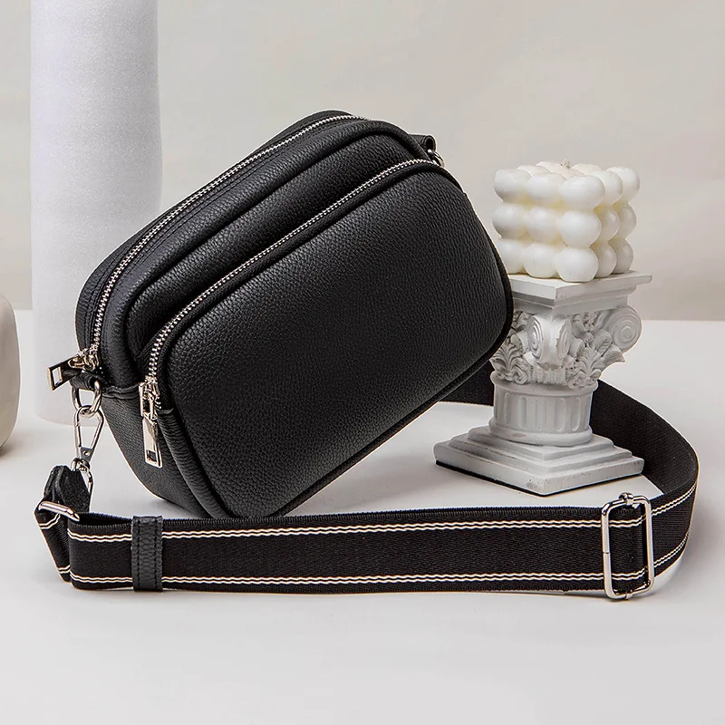 

Large Capacity Crossbody Small Bag Women's Shoulder Small Square Bag