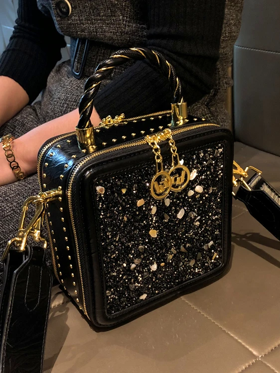 

Женская кожаная сумка Canson Ko через плечо с дизайном из камней, модная квадратная сумка-тоут для повседневного использования