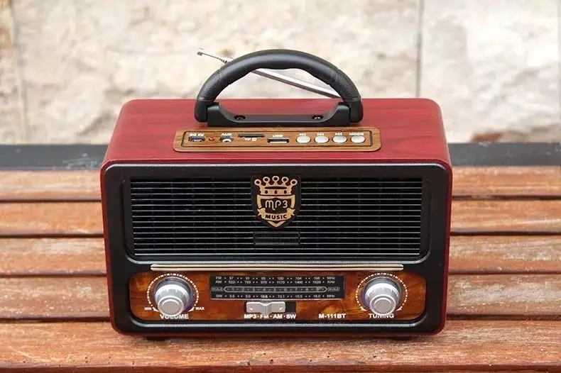 Retro radio High quality multi-function radio Three-band remote control U disk card Bluetooth player