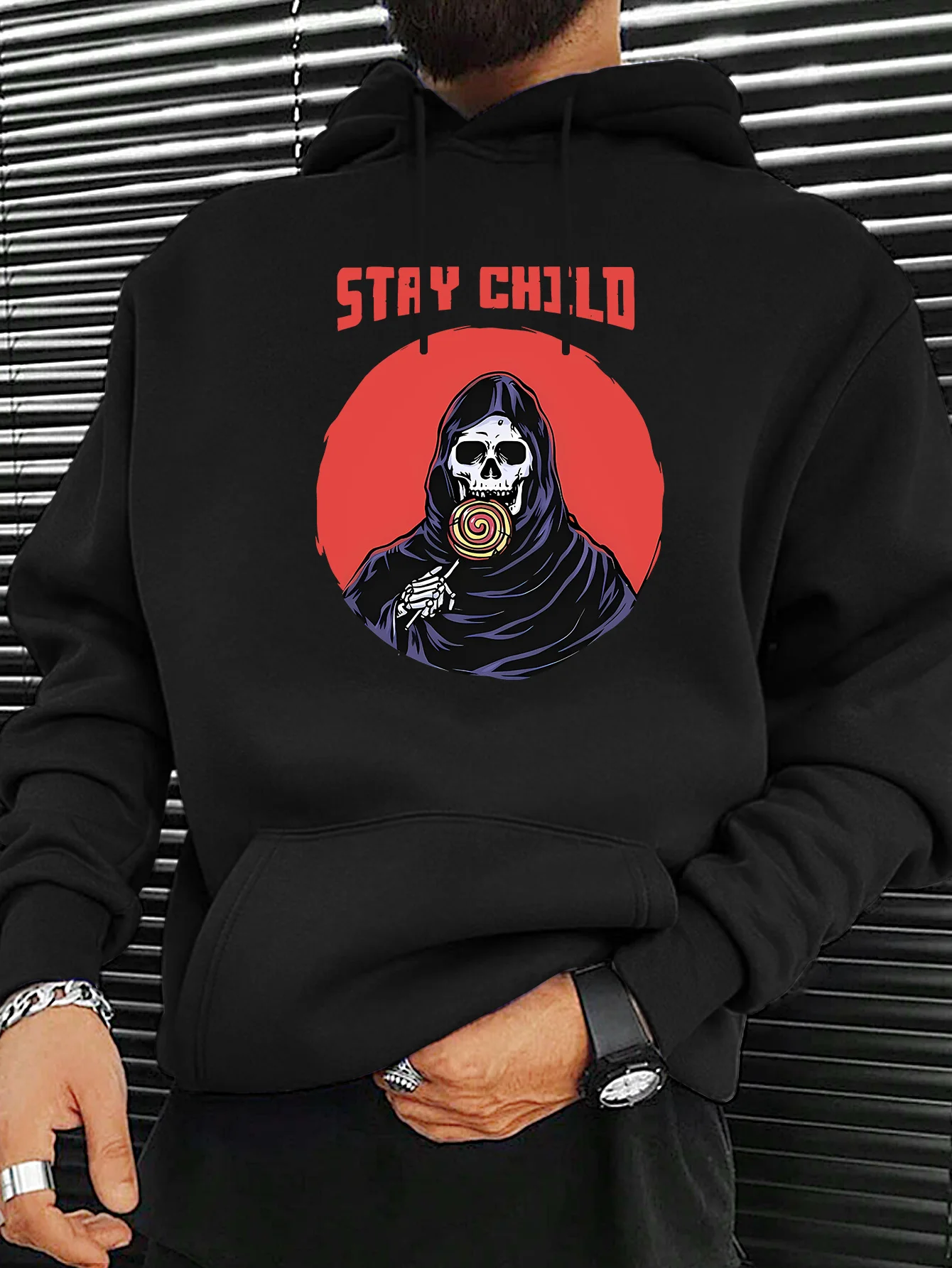 

Хэллоуин Скелет Укус Конфеты Графический Печать Осенние и зимние хлопковые мужские и женские толстовки с капюшоном для уличного спорта и тренировок