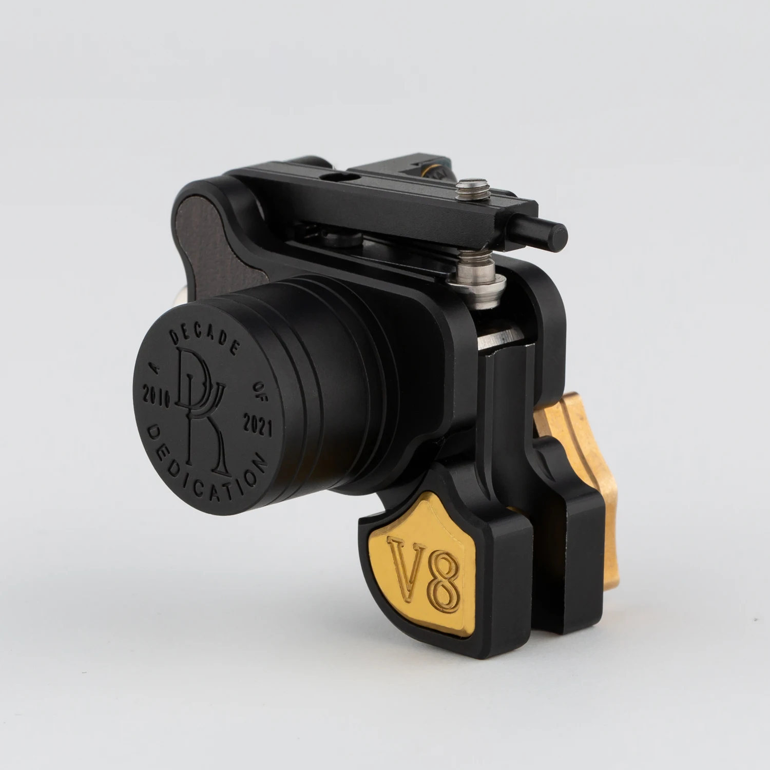 DK V8 Professional Rotating Tattoo Machine Japan Coreless Motor Tattoo Machine Gun Black and Grey Two Colors Available