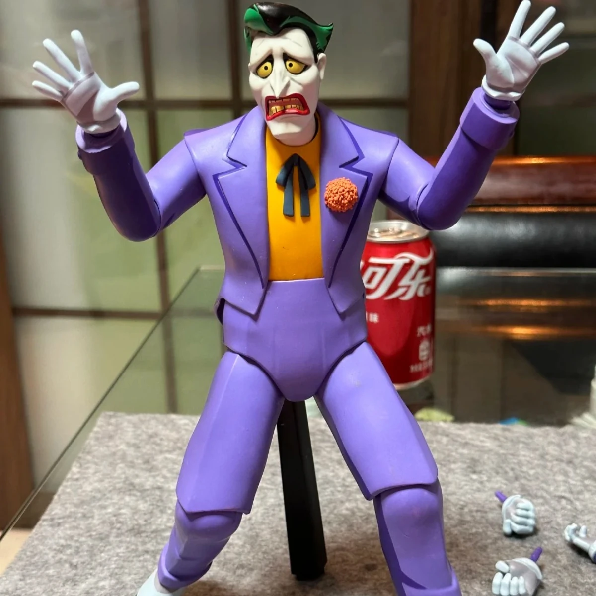 الأصلي في المخزون موندو جوكر 1/6 مقياس عمل الشكل النسخة المعتادة مفصلية تحصيل لعبة باتمان الرسوم المتحركة هدايا العيد