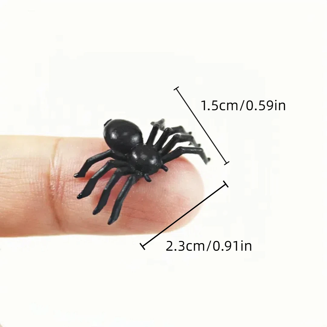 50 قطعة زينة عنكبوت صغيرة سوداء واقعية للهالوين رعب مزحة بلاستيكية للمنزل المسكون لجو الحفلات