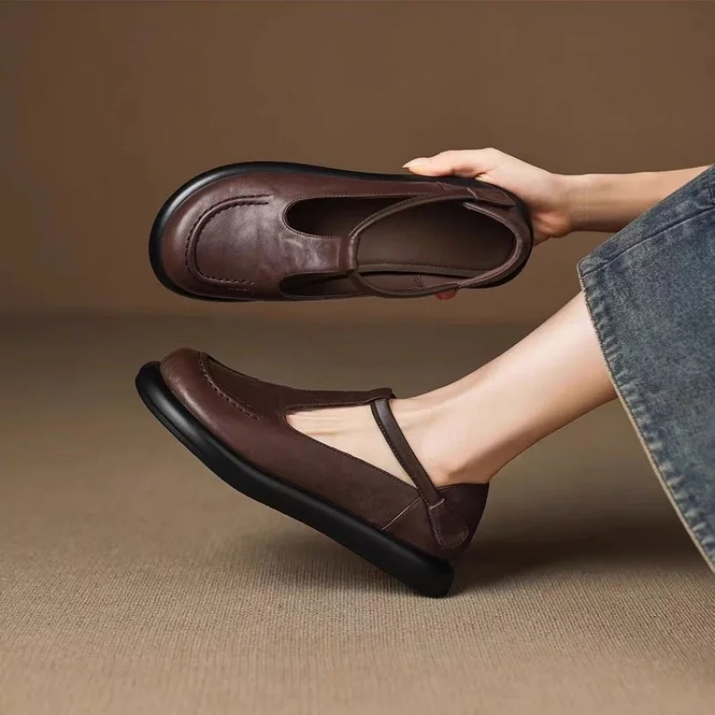 

Retro comfortable flat shoes for women2026New Spring and Autumn Thick-Soled Leather Shoes, Casual Versatile Loafers