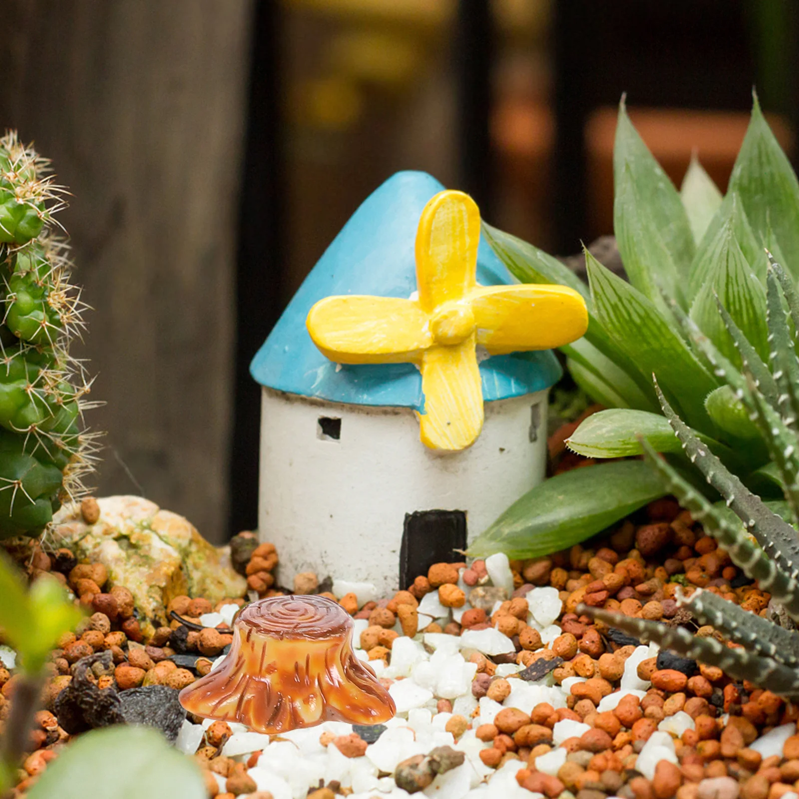 

10Pcs Micro Landscape Tree Stump Resin Craft for DIY Garden Decor Kit Small Space Decoration Dollhouse Accessories