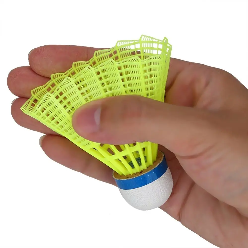 

6pcs Yellow Badminton Shuttlecocks Durable Construction Polygonal Nylon Shuttlecocks Lightweight Training Shuttlecocks