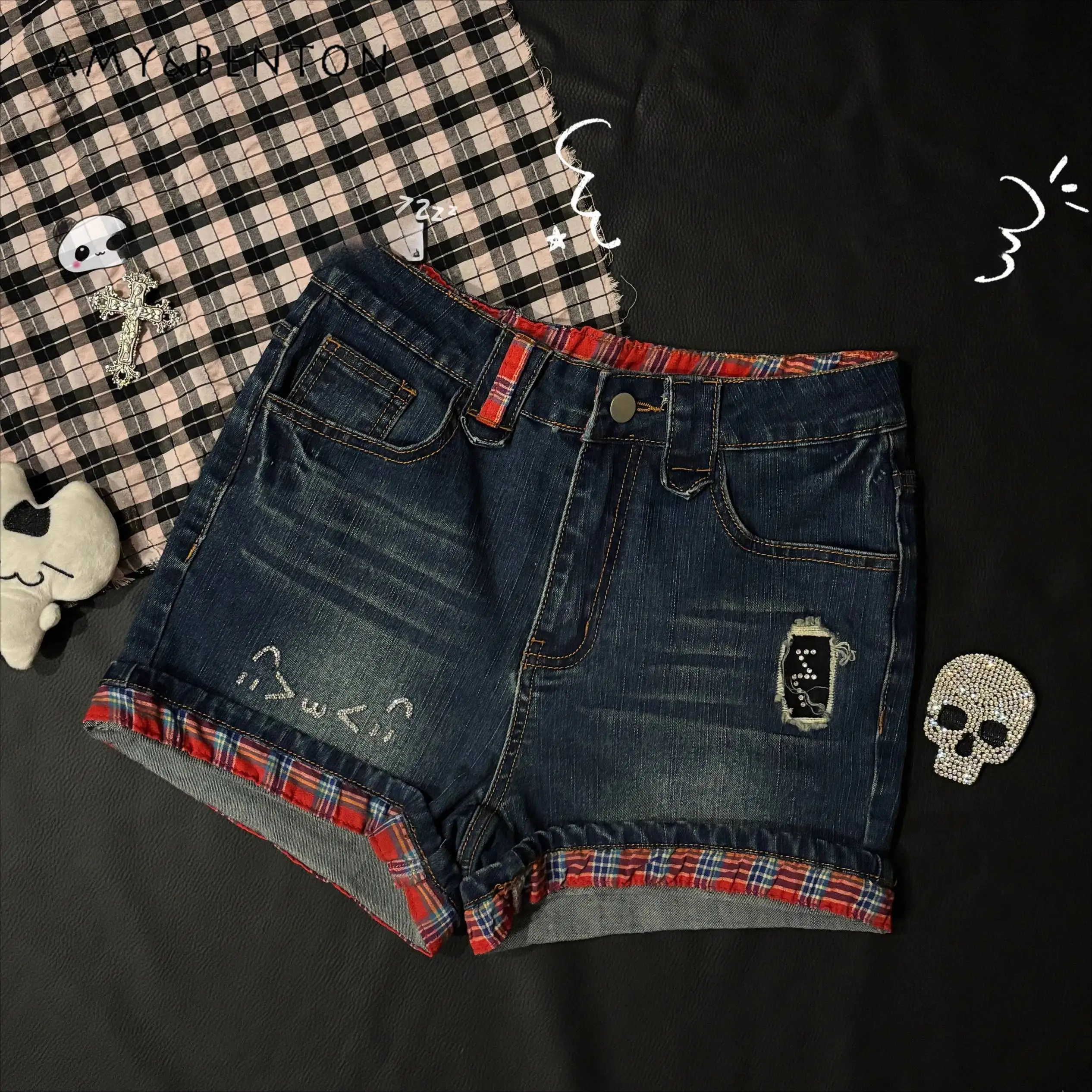 

American Retro Spice Girl Hot Diamond Denim Shorts Summer New Japanese Second Dimensional High Waist Slim Womens Shorts sexy