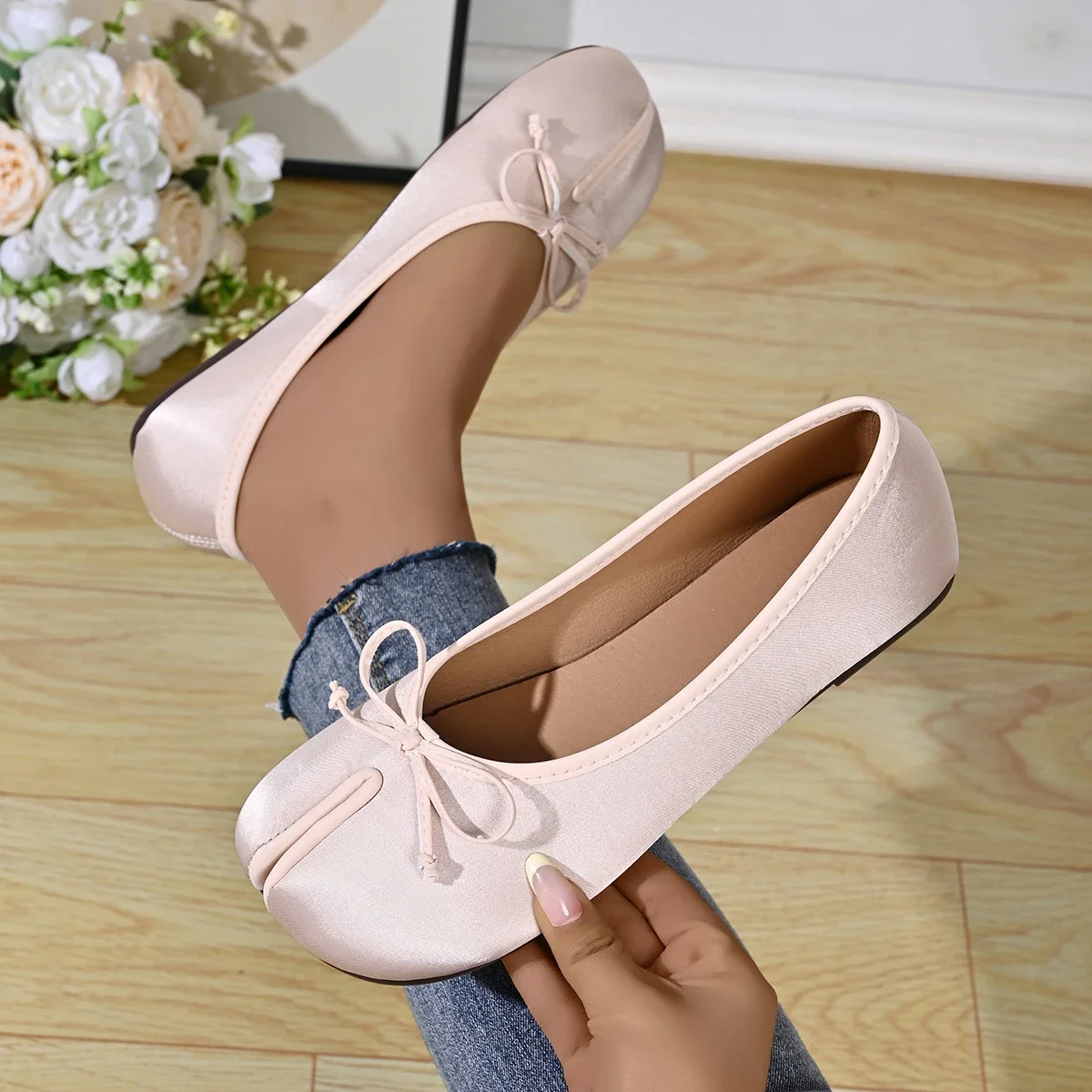 Weiche Ballerinas mit geteilter Zehenpartie für Damen, mit Schleife, aus Leder, runde Zehenpartie, Ballerinaschuhe mit niedrigem Absatz, Slip-on-Loafer, lässig, 2026 – Detail 21