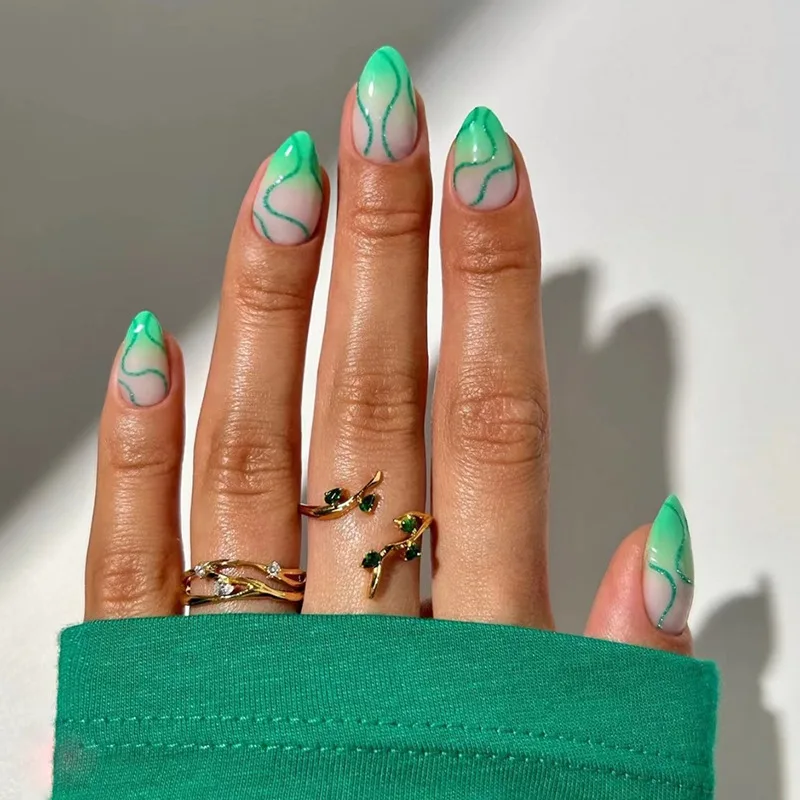 

30pcs Minimalist Press-On Nails - Green Ombré Wave Design Short Almond Nature-Inspired Style False Nails With Wearing Tools