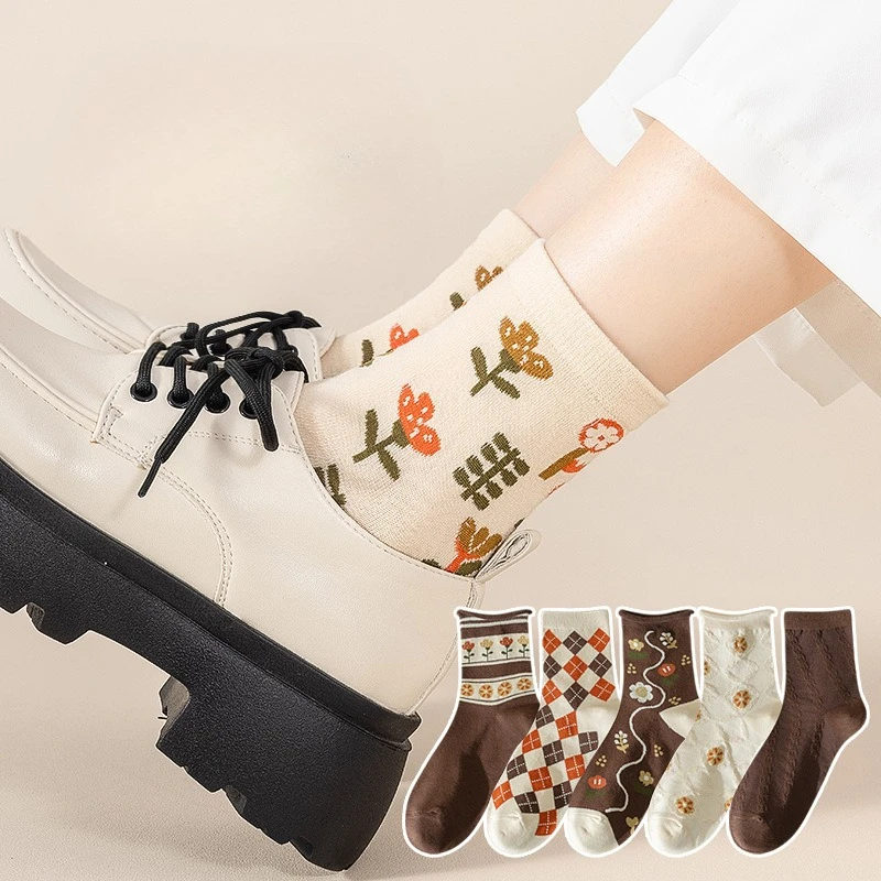6 Paar modische, vielseitige Damensocken, lässig, bequem, schweißabsorbierend, Damensocken, Retro, minimalistische Blumenröhrensocken