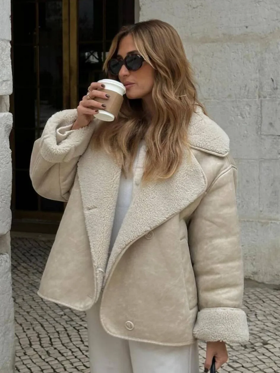 Fleeced Faux Leather Jacket Women Outerwears Vintage Cold Faux Wool Blends Coats for Woman Autumn Winter Plush Jacket Coat Women