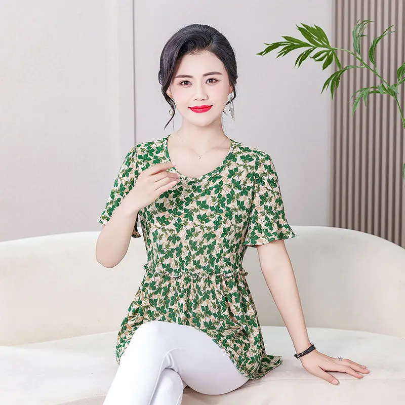 قميص نسائي رفيع برقبة دائرية مزين بالزهور يبدو نحيفًا ويغطي قمصان بطنك #5