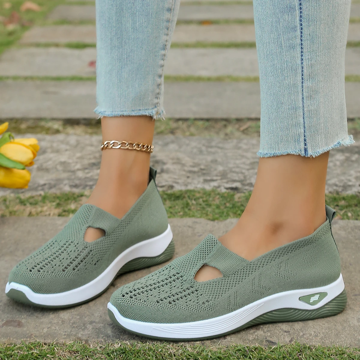 Damskie sneakersy, oddychające – Women'S Shoes Hey Dude recenzja i cena