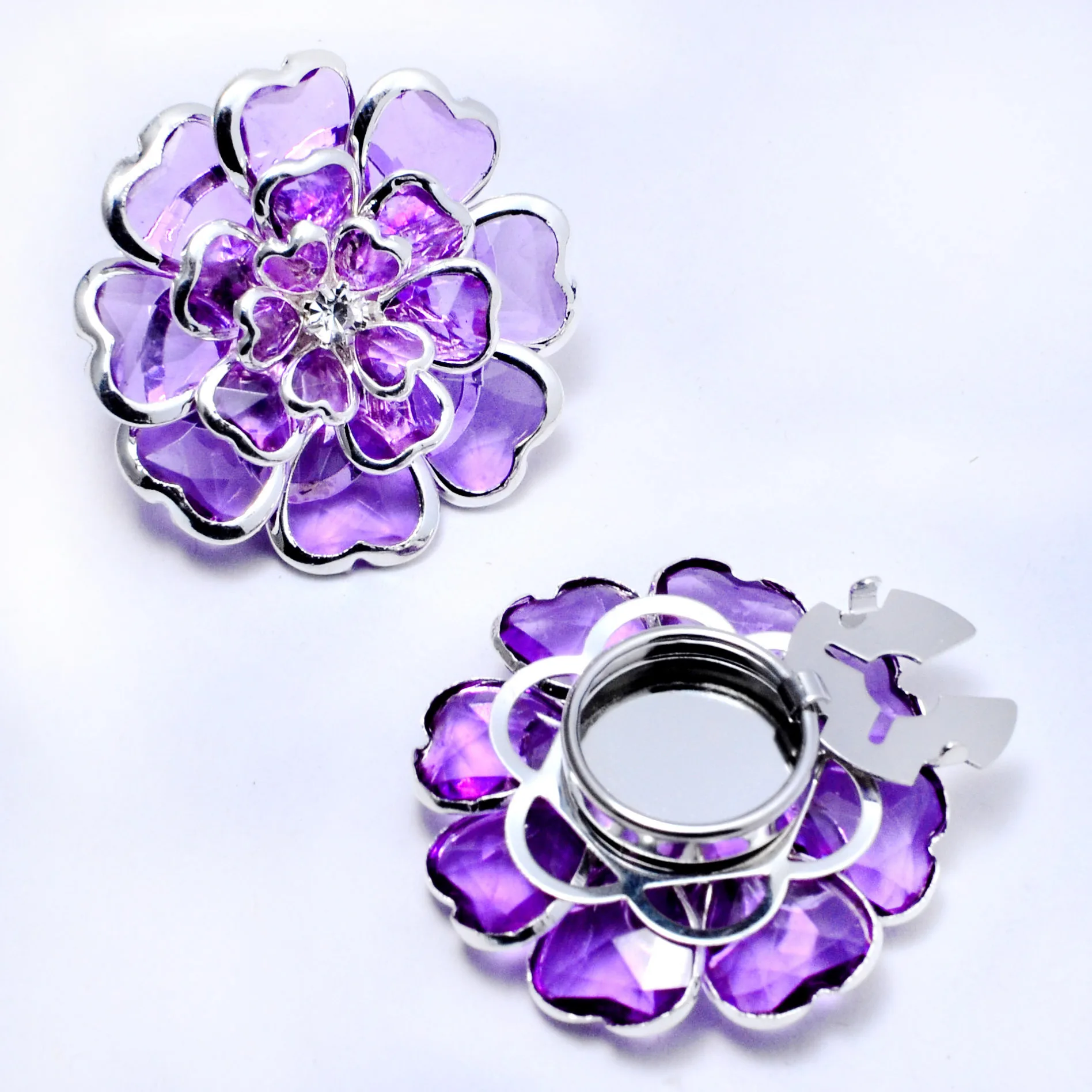 Knoophoezen Hot Selling Shirtknop Olie druipende metalen knoopafdekking Brocheknoop Manchetknoop Knopdecoratie Accessoires